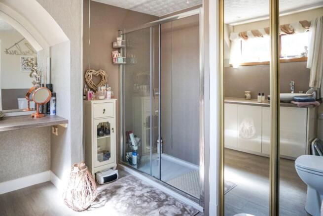 En-suite Shower Room