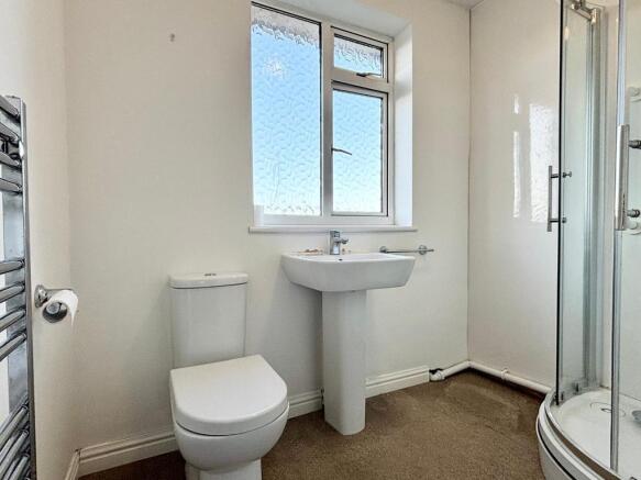Family Shower Room