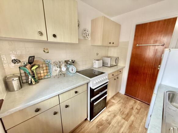 Farmfield Terrace, West Kilbride photo 4