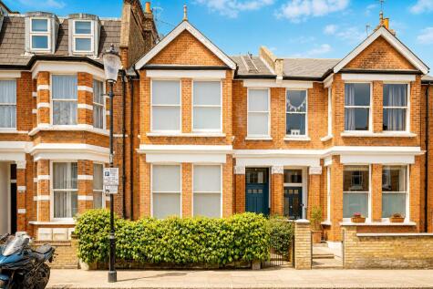 Brewster Gardens, London, W10
