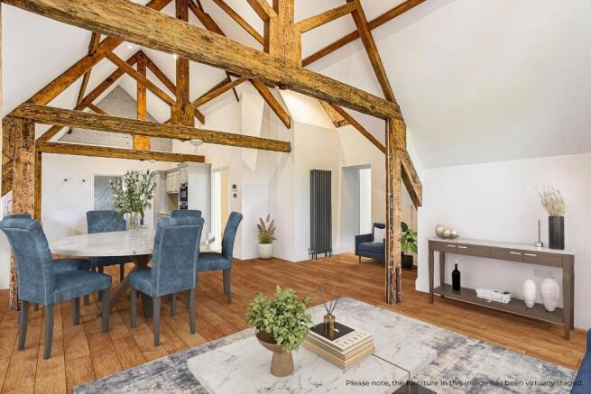 2 bed Penthouse to rent Image 5