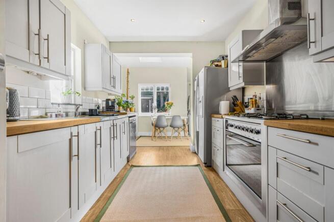 Felcott Road, Hersham, Walton-on-Thames, Surrey, KT12 photo 3