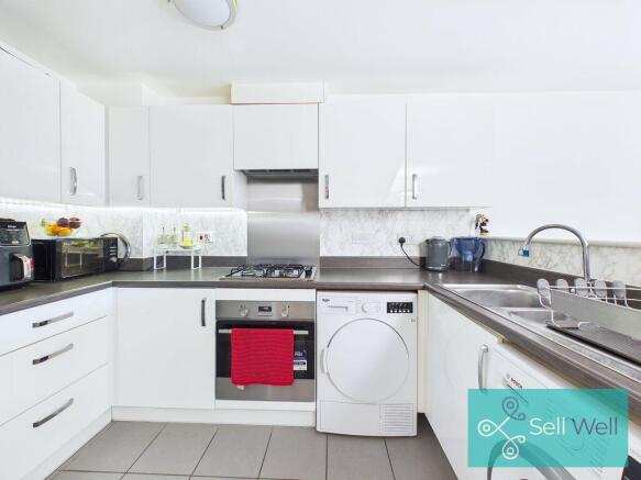 Kitchen/Dining/Lounge Area
