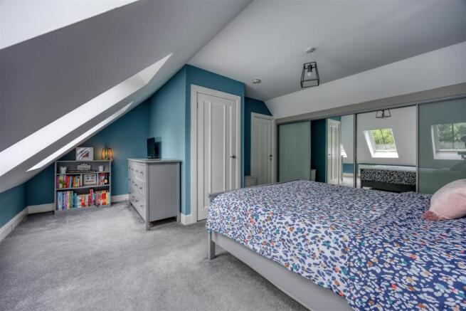 103_VICTORIA_STREET_KIRKINTILLOCH_035.JPEG