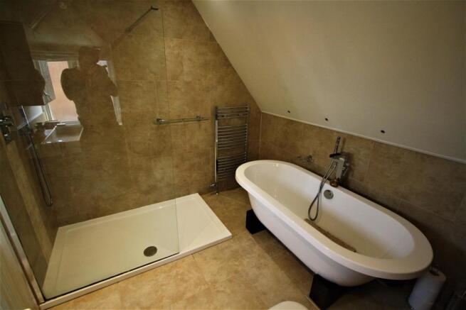 Master En-Suite