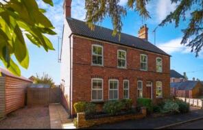 10, Burton Lane, Sleaford NG34 0QR