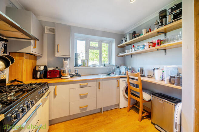 d1dea8e6-ef1d-4aa...