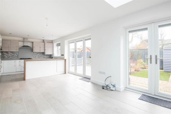 Kitchen / Diner
