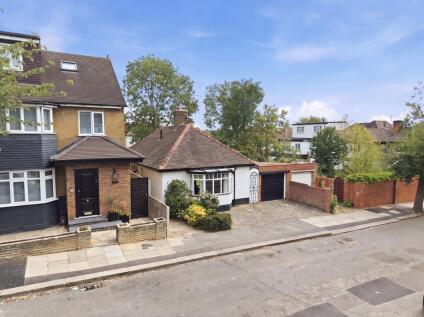 Park View Gardens, Hendon, London, NW4