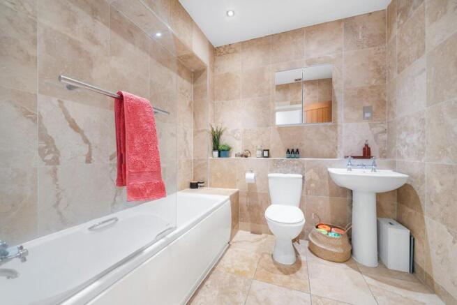 Bathroom.jpg