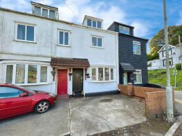 Underhill House, Dunvant Square, Dunvant, Swansea SA2 7TA