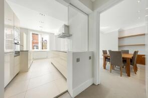 Flat 8, 6 8, Hans Crescent, London SW1X 0LJ