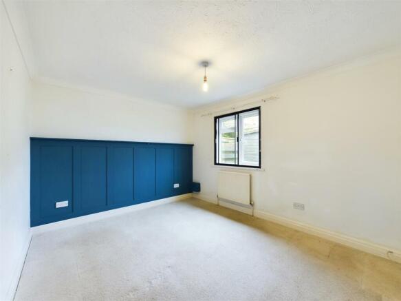 6 Trevarrian Mews Bedroom 1
