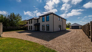 Fen Lane Farm, Fen Lane, Newark NG23 5ED