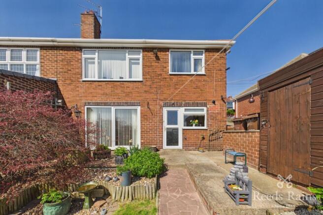 3 bed Semi-Detached for sale Image 11