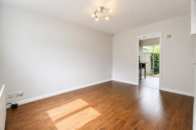 2 bed Semi-Detached for sale Image 5