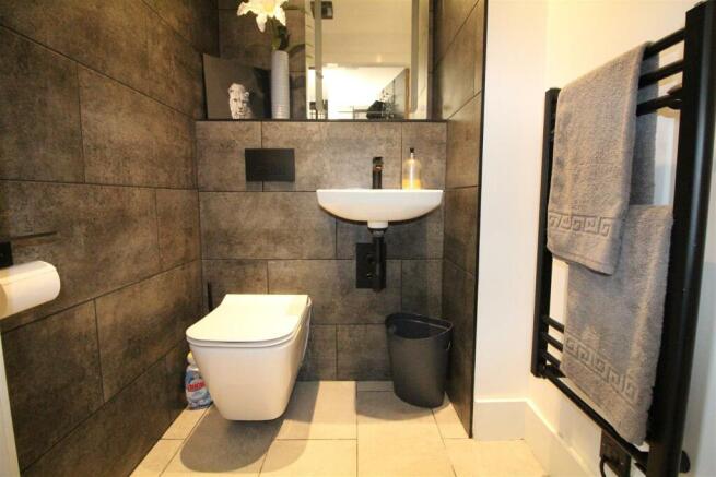 1 bed Duplex for sale Image 10