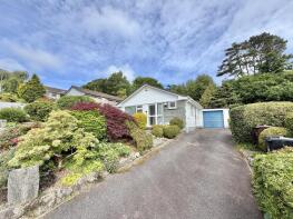 8, Bishops Close, Truro TR1 3RR