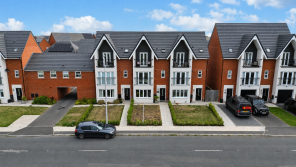 32, Birkdale Cop, Southport PR8 5DT
