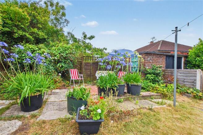 2 bed Apartment for sale Image 11