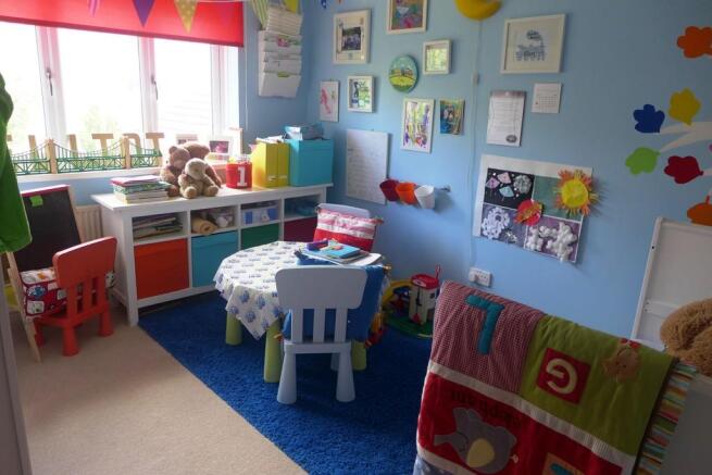 Photo 10