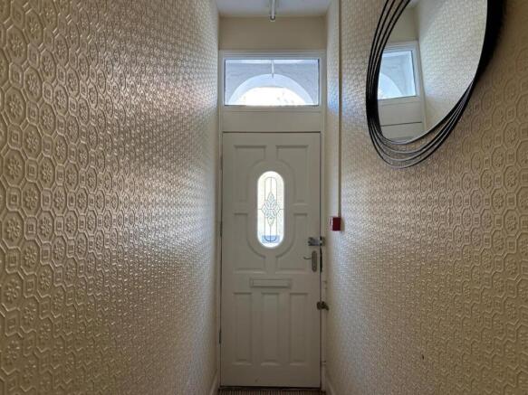 4 bed Flat for sale Image 11