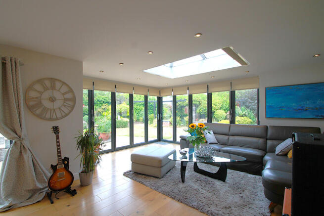 Living Room/Dining Room