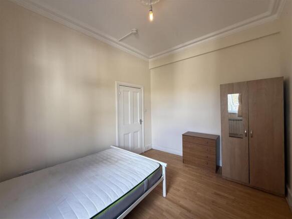 room 4 b.JPG