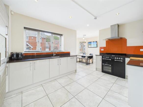 Dining Kitchen