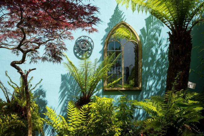 Courtyard Garden