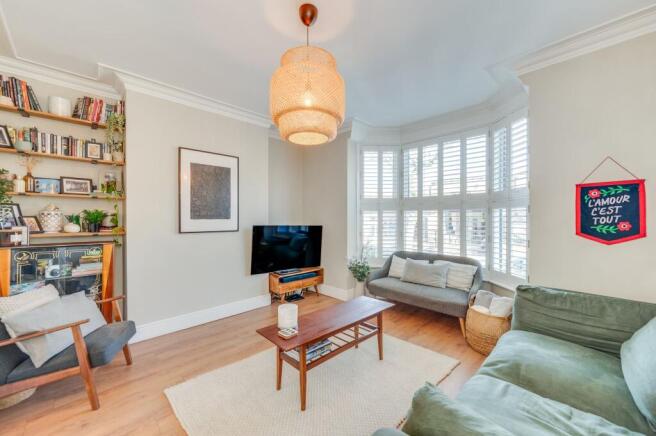 KITCHEN, DINER AND LIVING ROOM