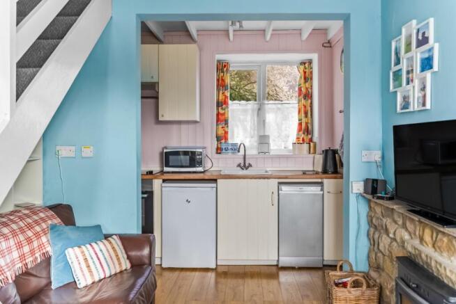 1 bed Terraced for sale Image 6