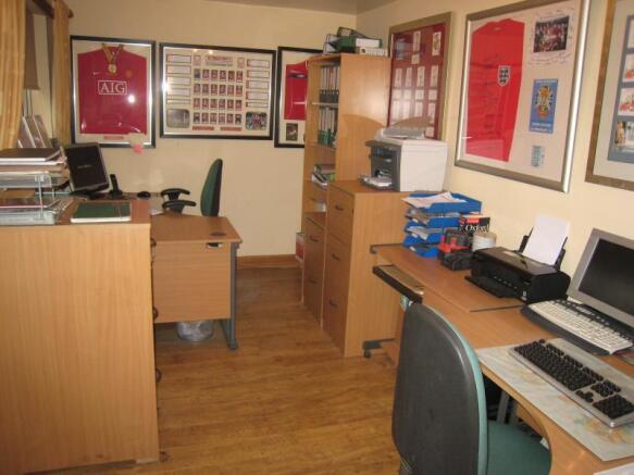 Photo 13