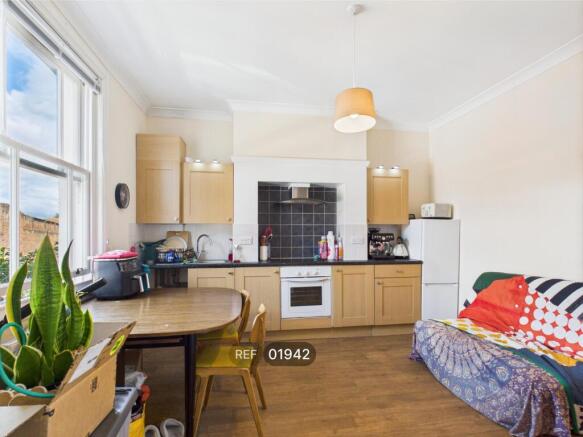 Kitchen & Living area