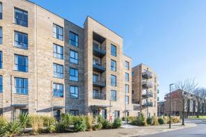 Flat 203, Lountain House, Pier Way, Thamesmead SE28 0FH