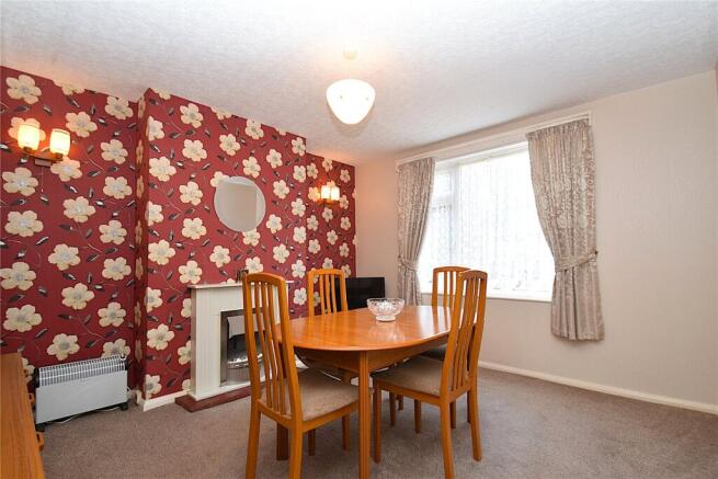 3 bed Semi-Detached for sale Image 5