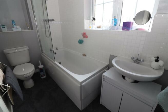 Bathroom / WC