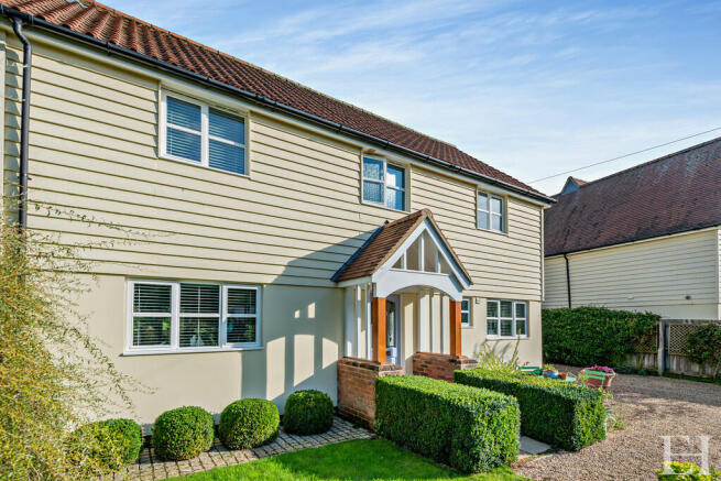 8574492-exteriorW...