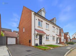 230, Meadow Way, Tamworth B79 0EZ
