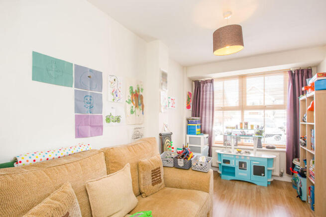 Sitting/ Play Room
