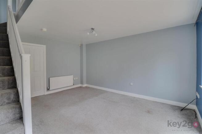 2 bed Terraced for sale Image 6