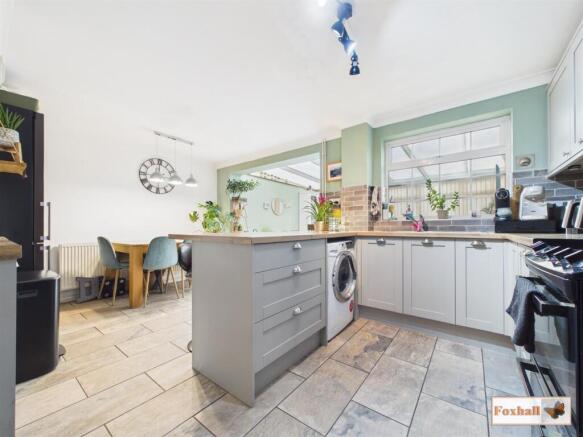 Kitchen / Diner