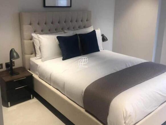 1c2500655194ee67594f8ab0102fe7a8.jpg