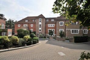 Flat 7, 8 Longacre Court, Newton Park Place, Chislehurst BR7 5BF