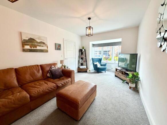 4 bed Detached for sale Image 10