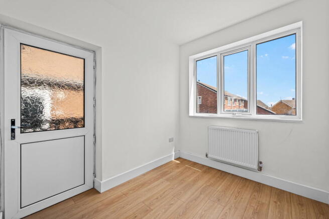 3 bed Terraced for sale Image 8