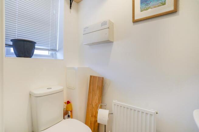 2 bed Semi-Detached for sale Image 6