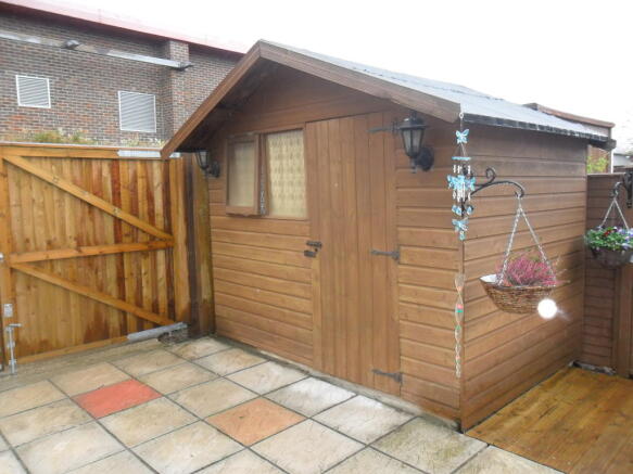 Photo 10