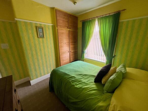 3 bed Semi-Detached for sale Image 9