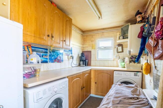 3 bed Terraced for sale Image 7